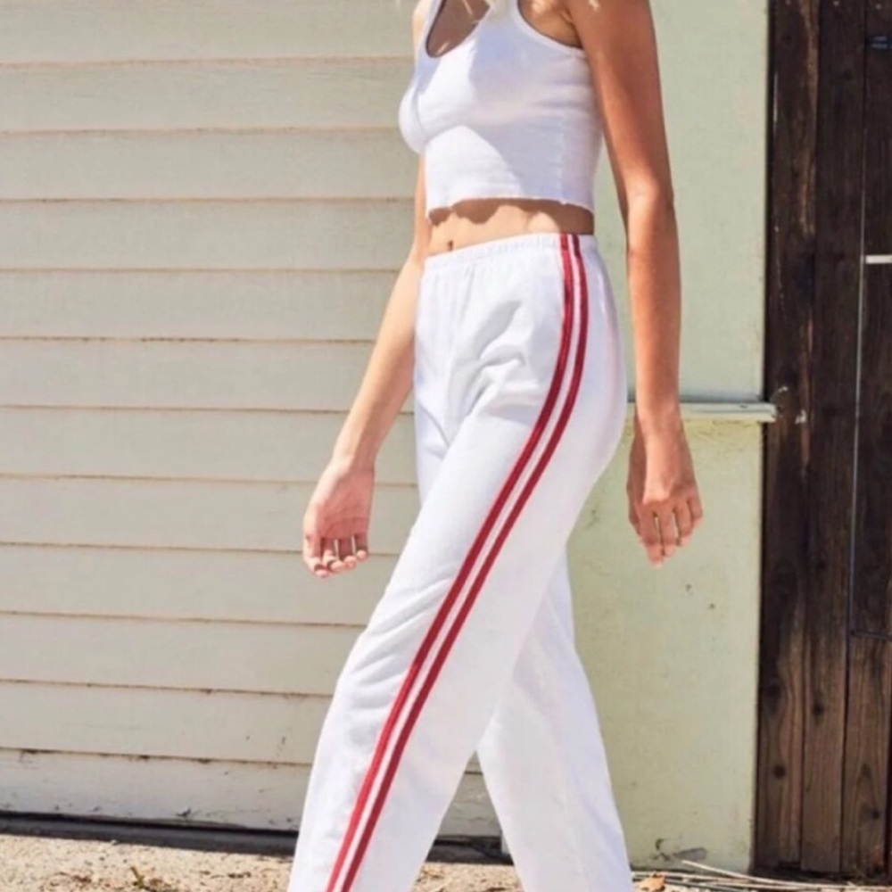 BRANDY MELVILLE Pants